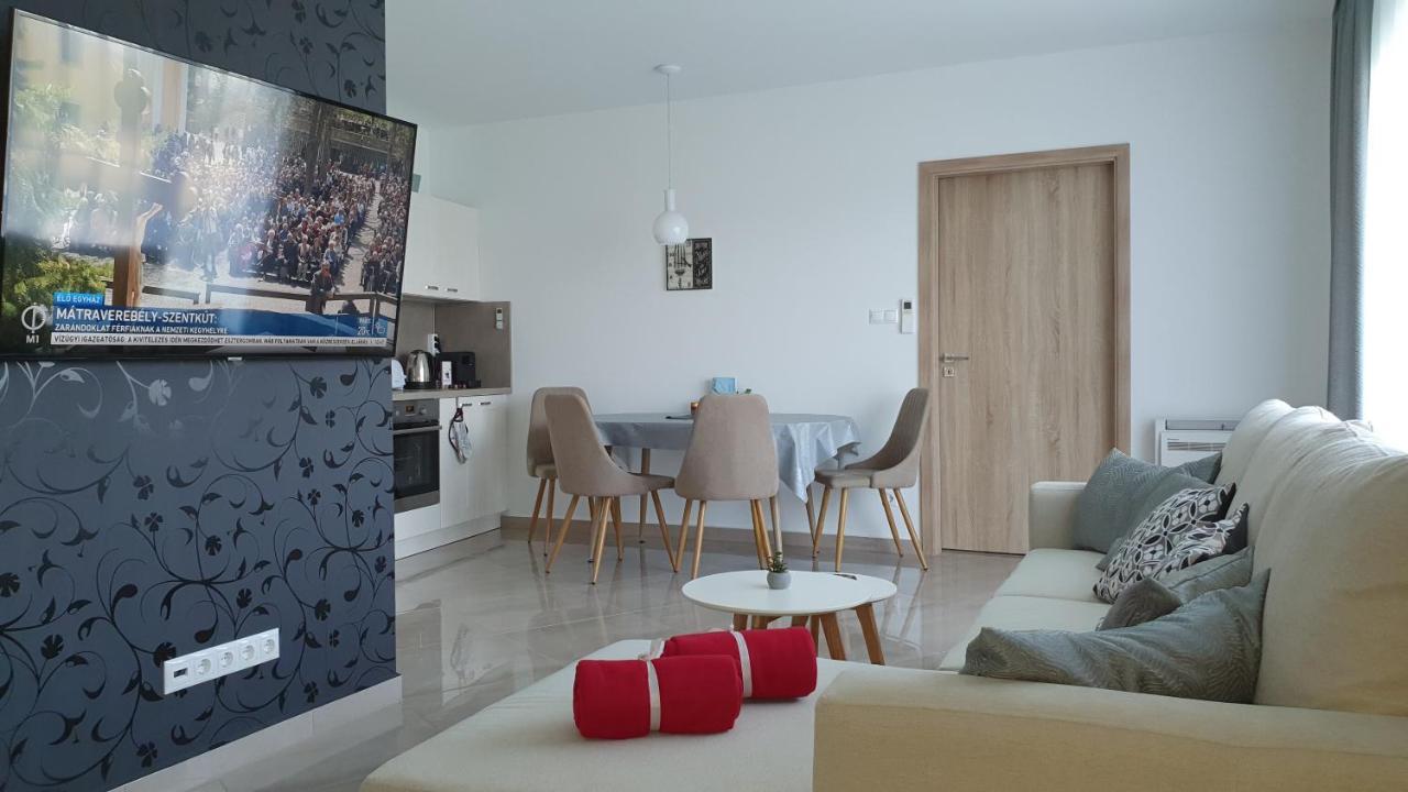 Kekvitorla Apartman Keszthely Ngoại thất bức ảnh
