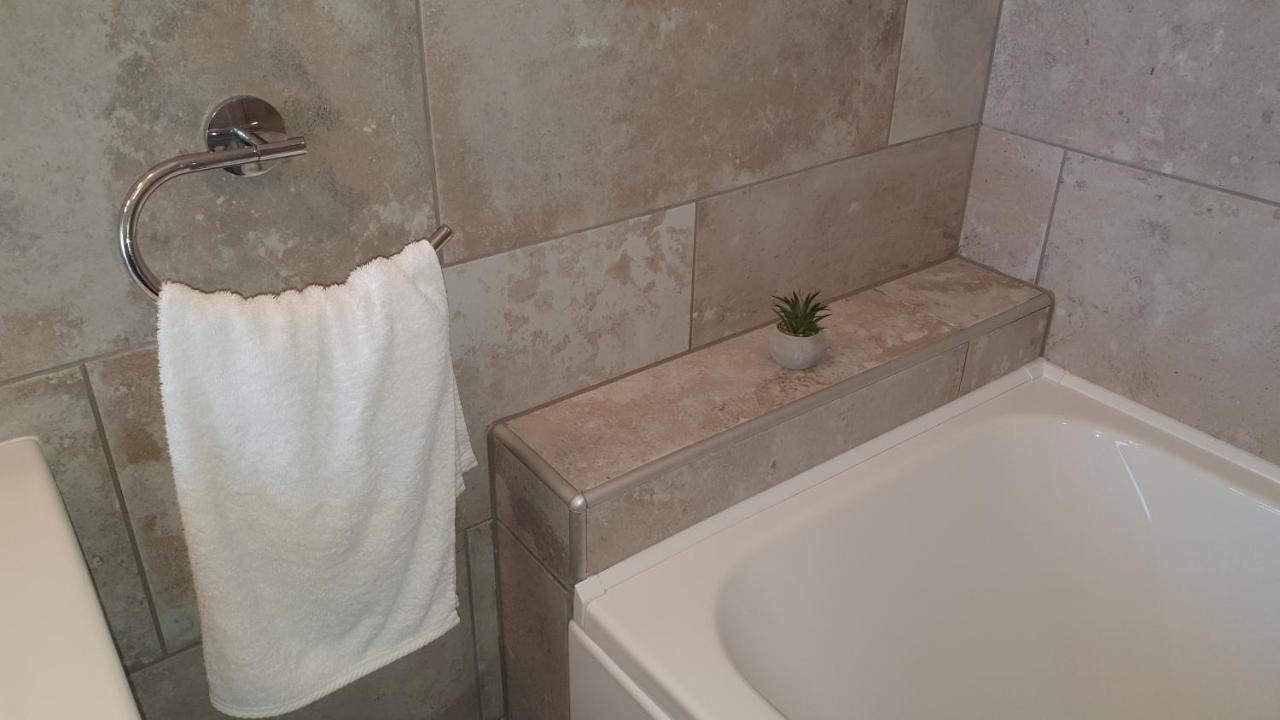 Kekvitorla Apartman Keszthely Ngoại thất bức ảnh